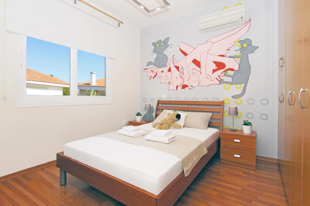 Villa Celine プロタラス エクステリア 写真